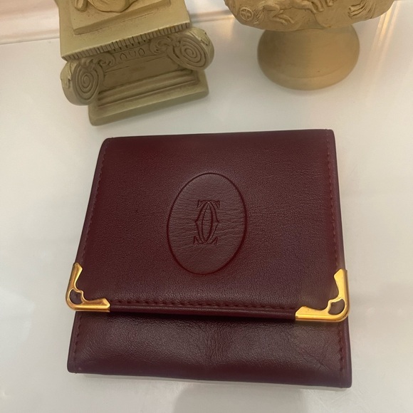 Authentic Cartier Burgundy Leather Mini Compact Wallet Coin Pouch ❤️❤️❤️ - Picture 8 of 11